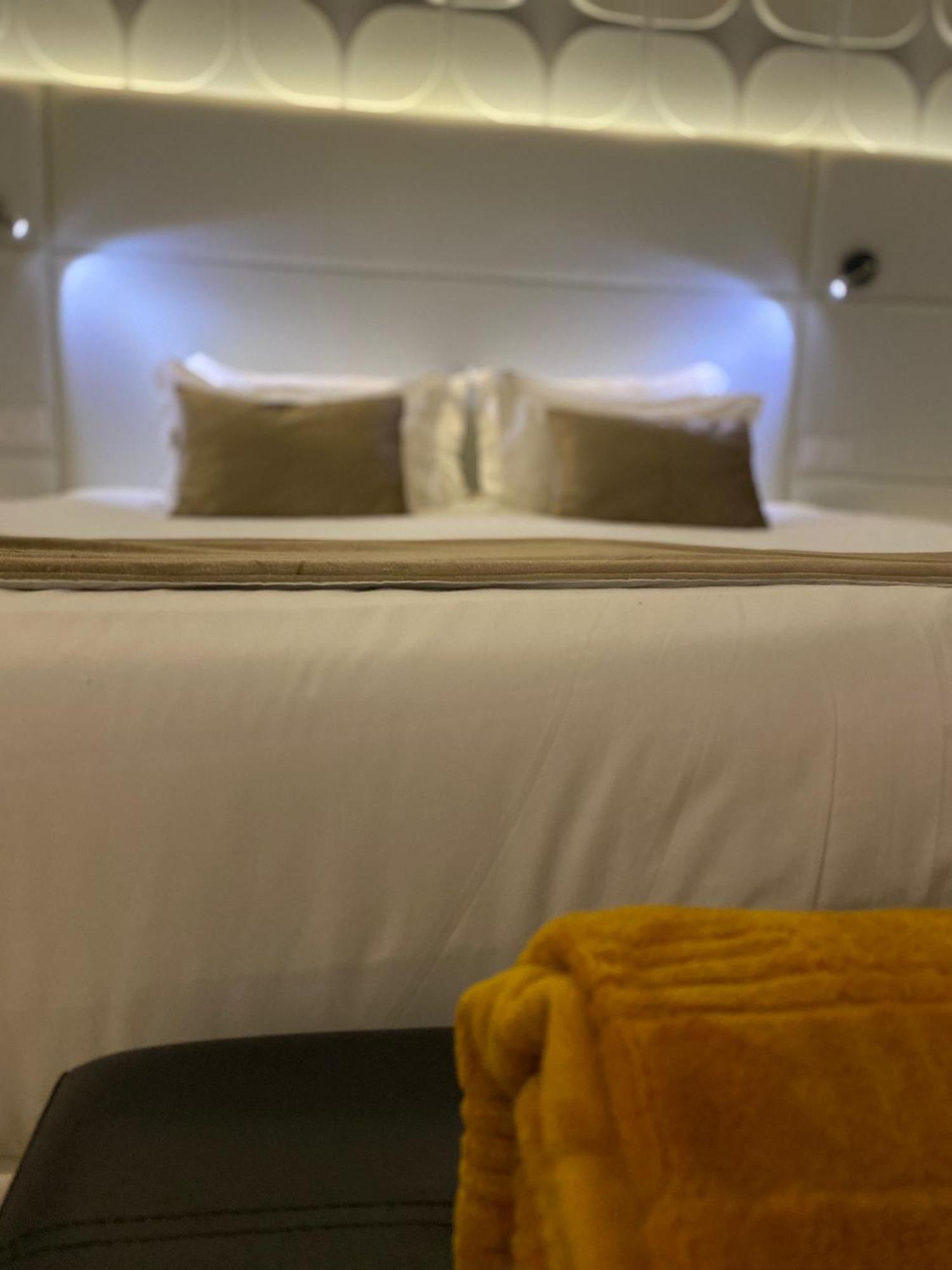 Urban Apart - Azores Ponta Delgada Zimmer foto